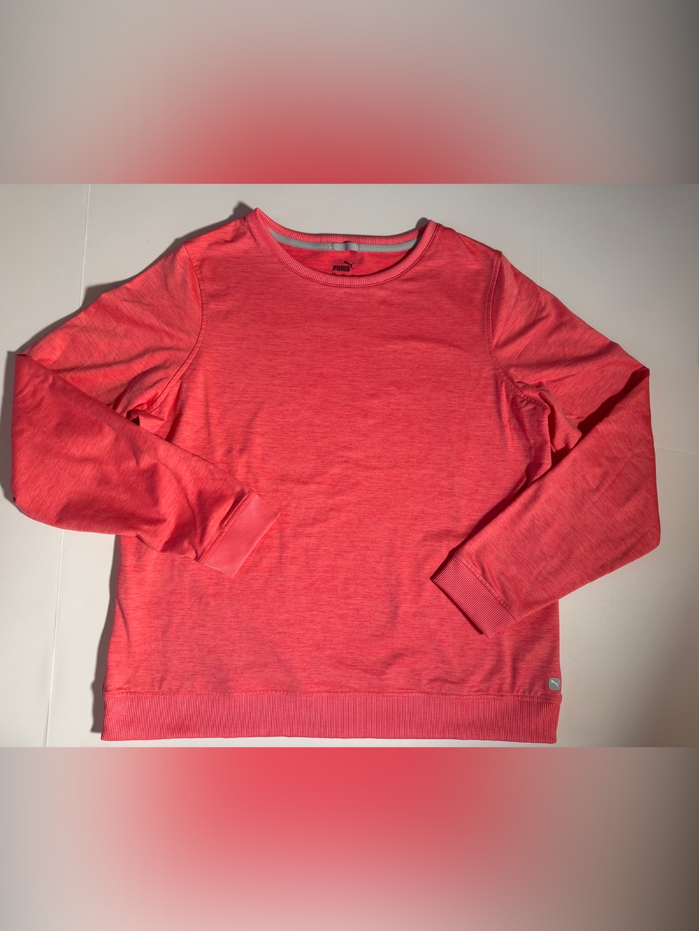 Women’s XL PUMA Crew Neck Coral Sweatshirt Golf Top Cruise vacation EUC SHIRT